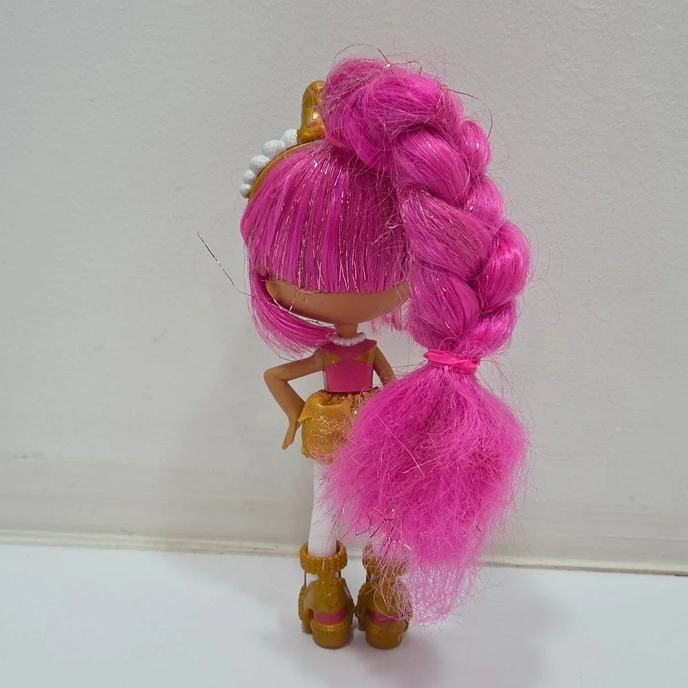 Shopkins Shoppies Lippy Lulu's Beauty Boutique VIP Playset Lil Shoppie Doll 6